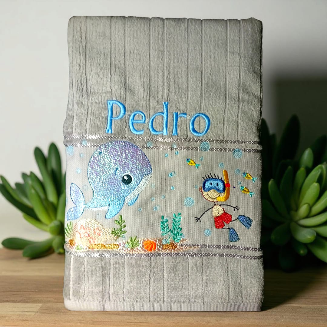 Toalha de banho personalizada com bordado