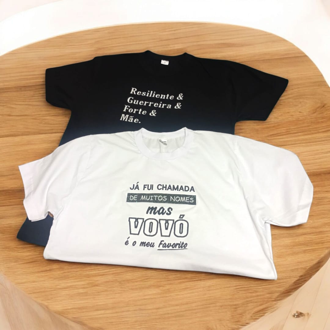 Camiseta personalizada 100% algodão (bordado) - Unissex